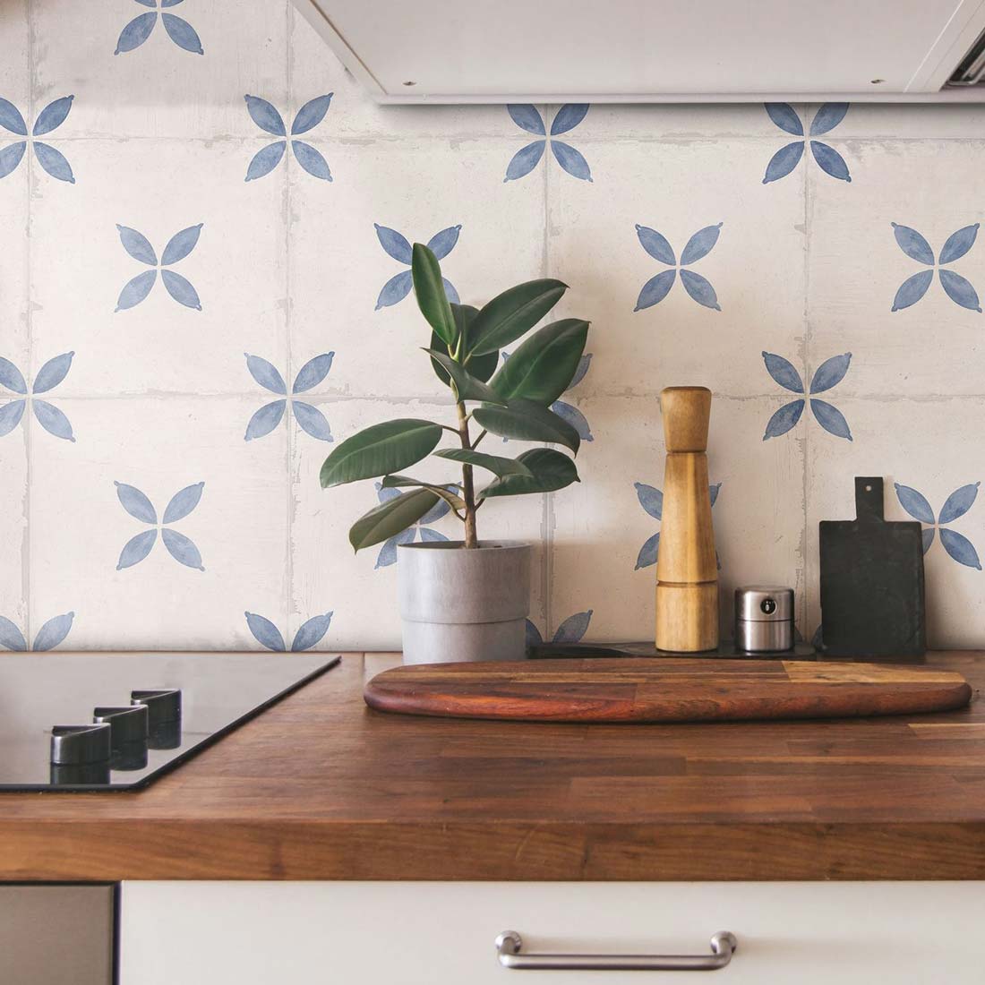 Maria Azul Blue Patterned Porcelain Tile 25x25cm | Tile.co.uk