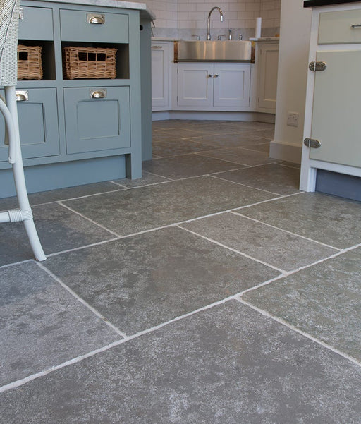 Denham Limestone 56 x Random sizes-Limestone tiles-Ca Pietra-tile.co.uk