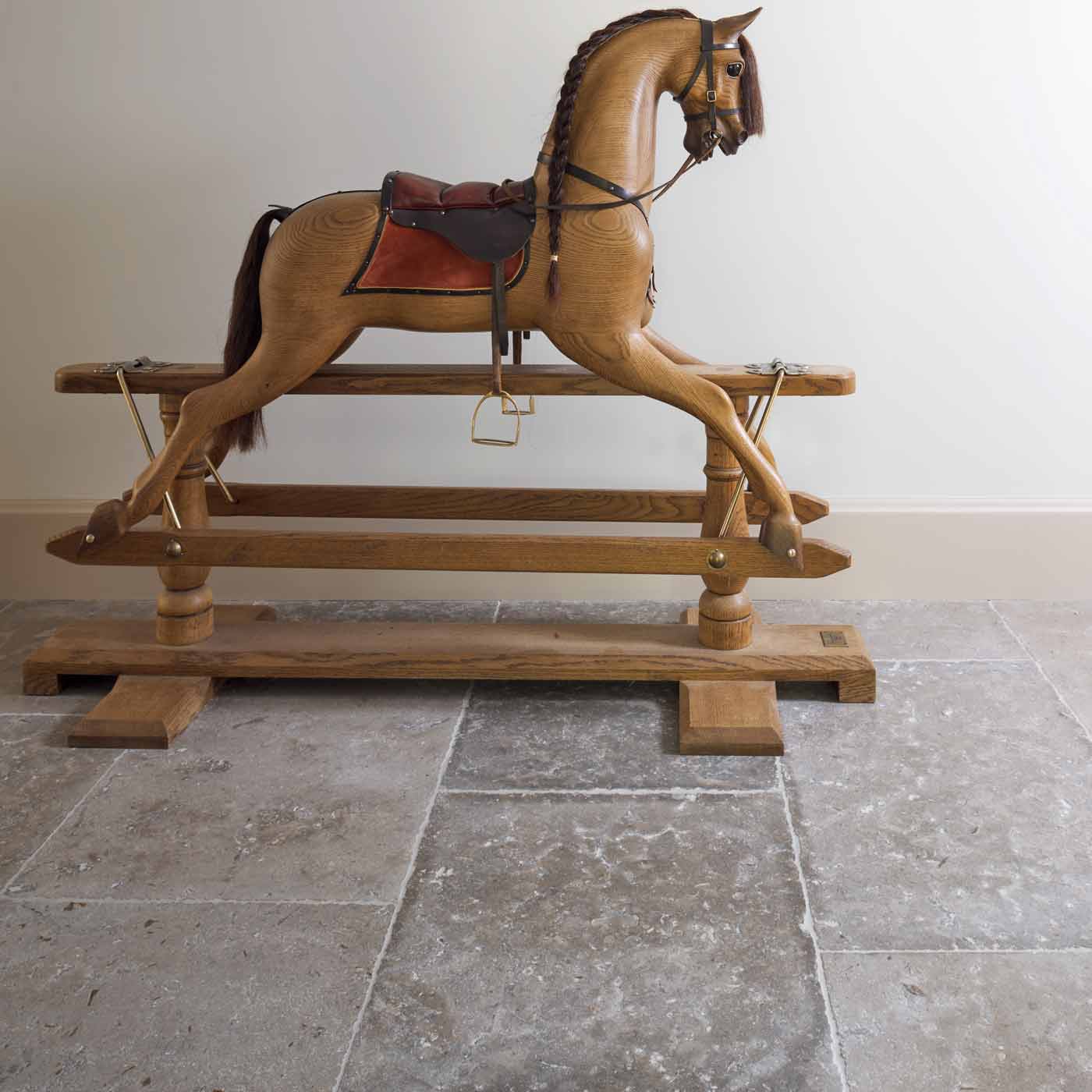 Image of Agencourt Limestone Seasoned 60 x Random-Limestone tiles-Ca Pietra-tile.co.uk