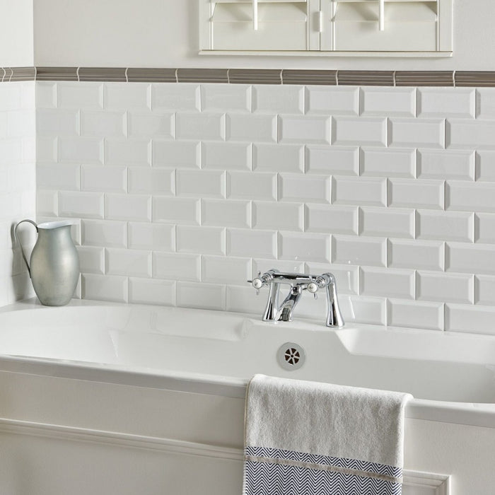 Brilliant White Metro Tile 15x7.5cm