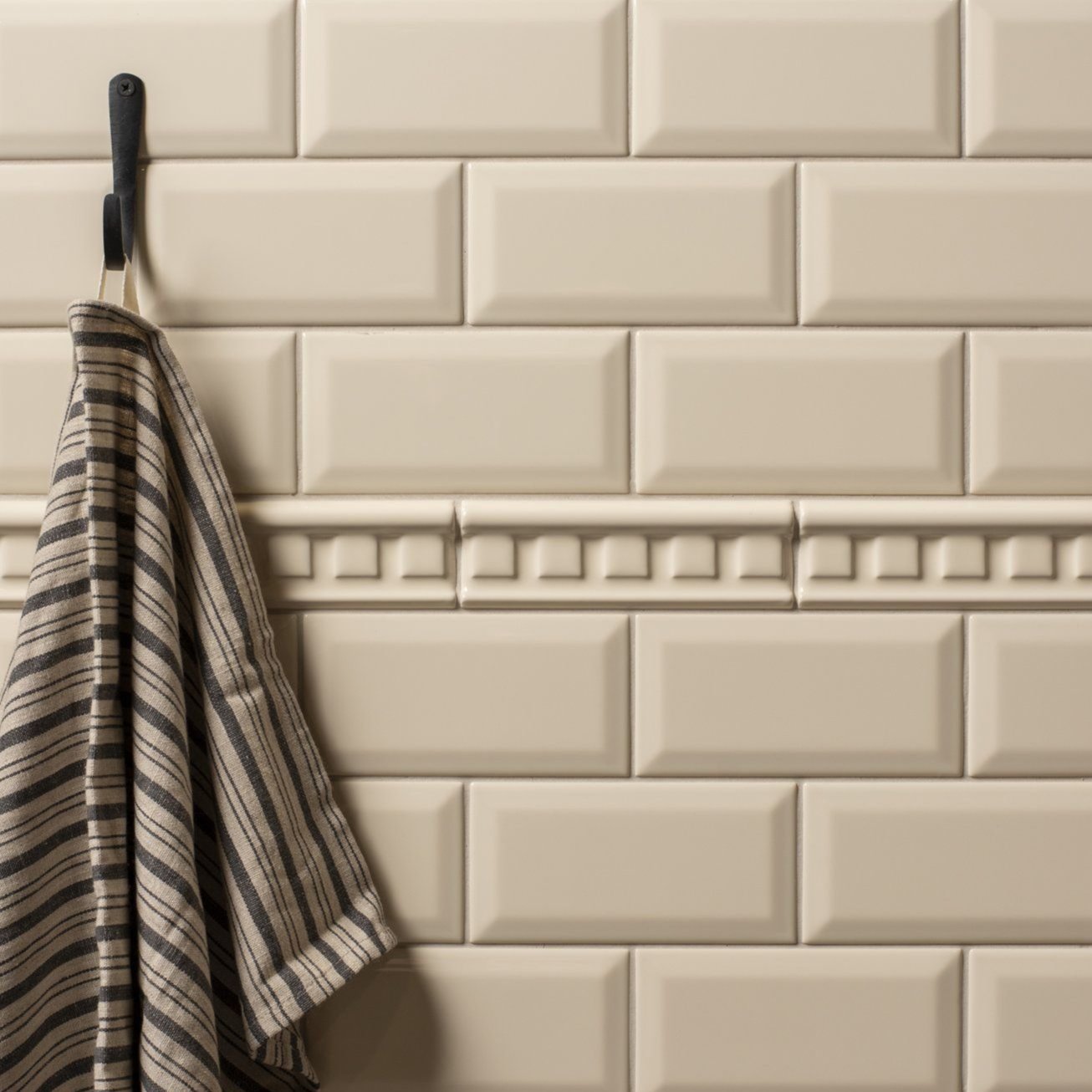 Image of County White Metro Bevelled Tile 15x7.5cm-Ceramic wall tile-Original Style-Tile.co.uk