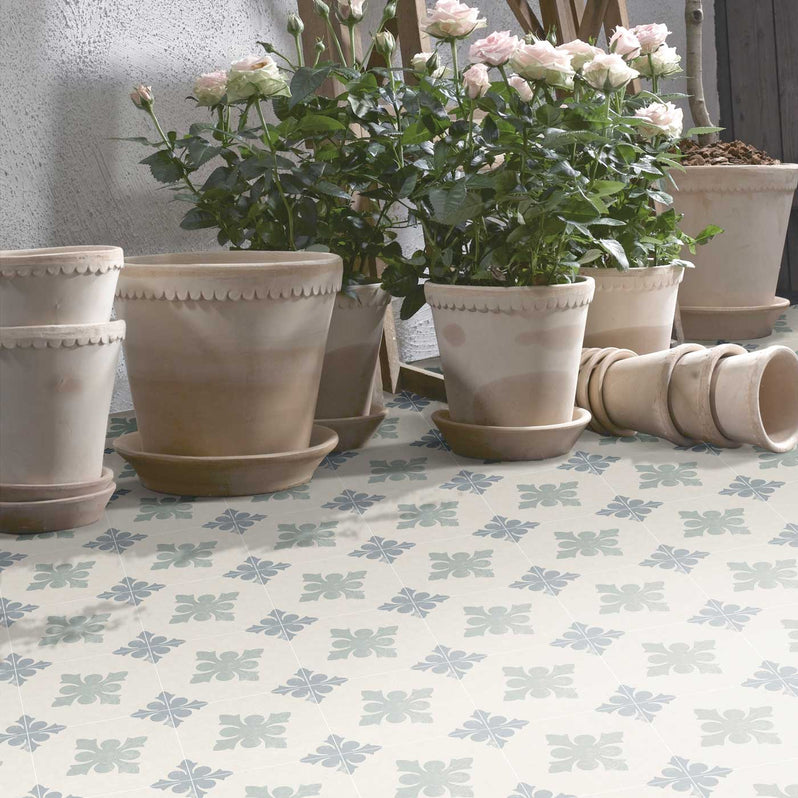 Bloom Shine patterned tile set 15x15cm garden floor tile with plant pots