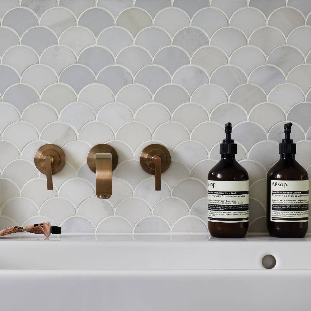 Image of Long Island Marble Honed Mosaic Scallop