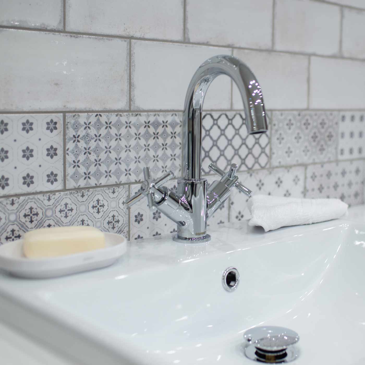 Image of Vita Nebbia Decor Brick tile 10x20cm-Brick style tiles-Fabresa-Tile.co.uk