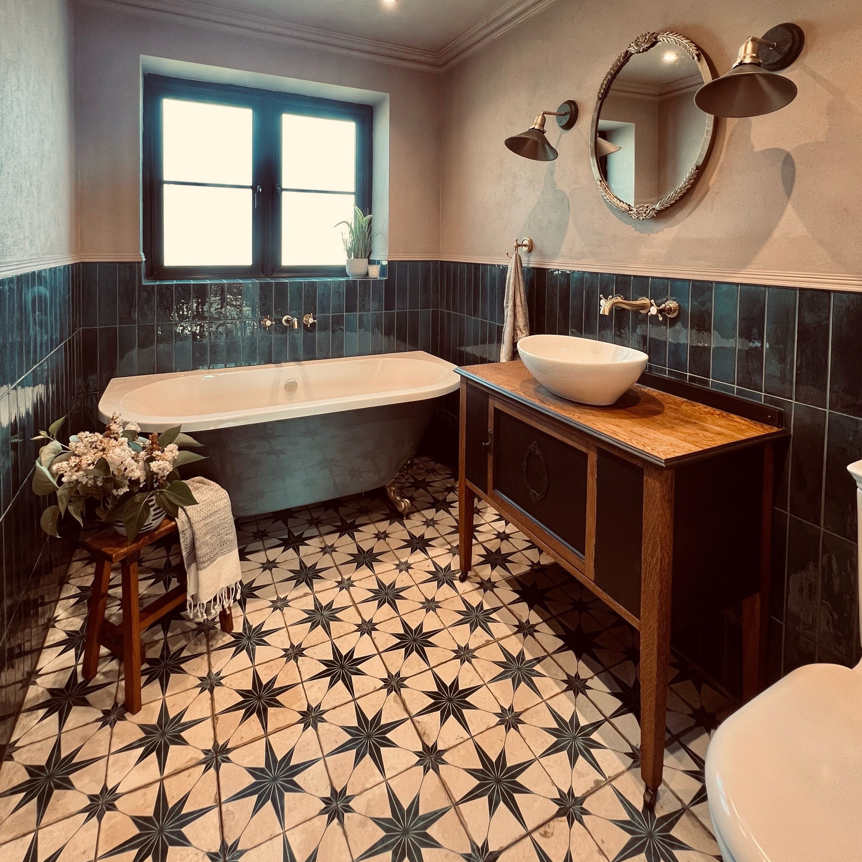Image of agadir_lago_blue_wall_tile_and_star_blue_floor_tile