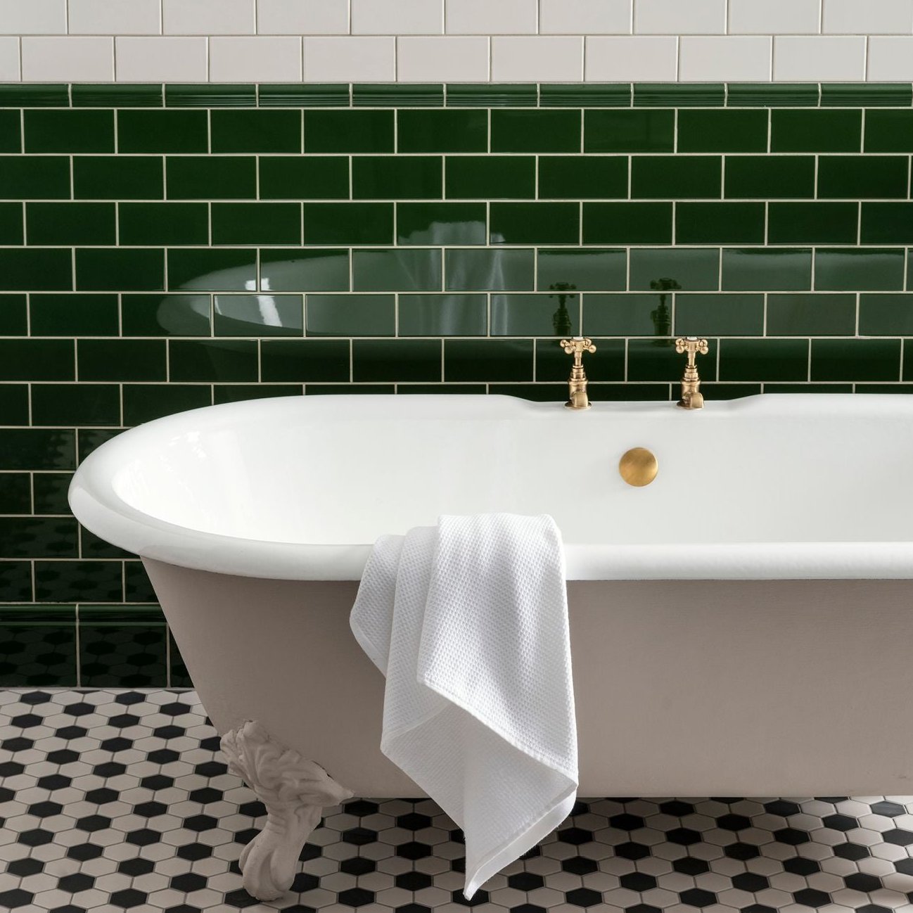 Image of Edwardian Green Half Tile 15.2x7.5cm-Ceramic wall tile-Original Style-Tile.co.uk