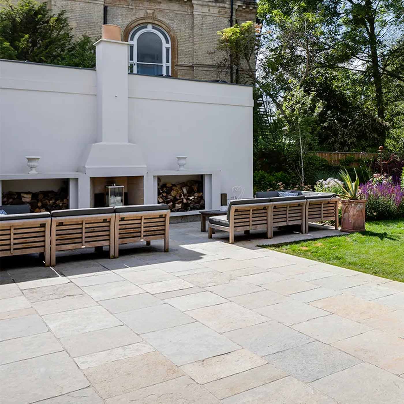 Image of Farley Limestone Seasoned 56 x Random-Limestone tiles-Ca Pietra-tile.co.uk
