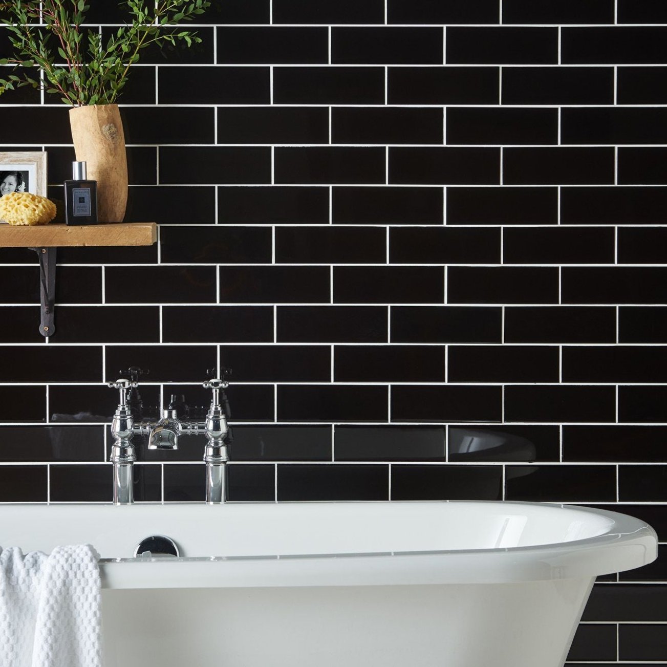 Image of Jet Black Large Brick Field Tile 22.8x7.5cm-Ceramic wall tile-Original Style-Tile.co.uk