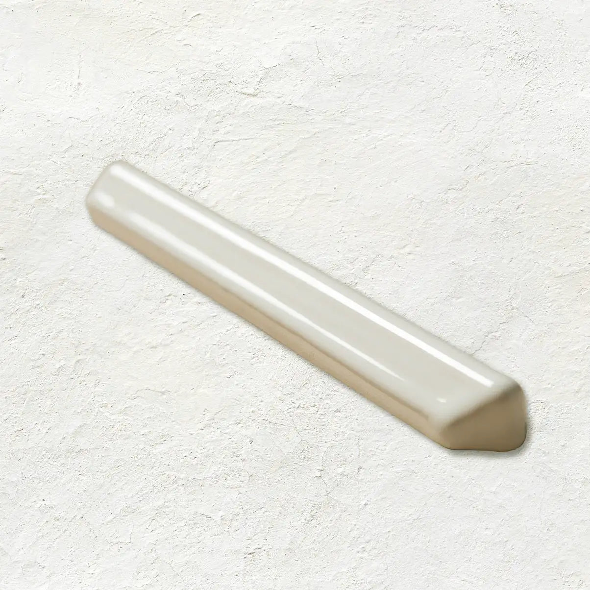 Image of Vintage White Astragal Corner Tile 16.8x2.1cm-Ceramic Tiles-Original Style-Tile.co.uk