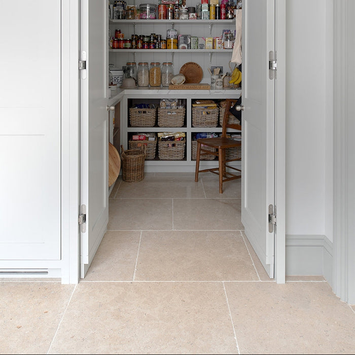 Wychwood Limestone Tumbled Natural Stone Tile 60cm x random