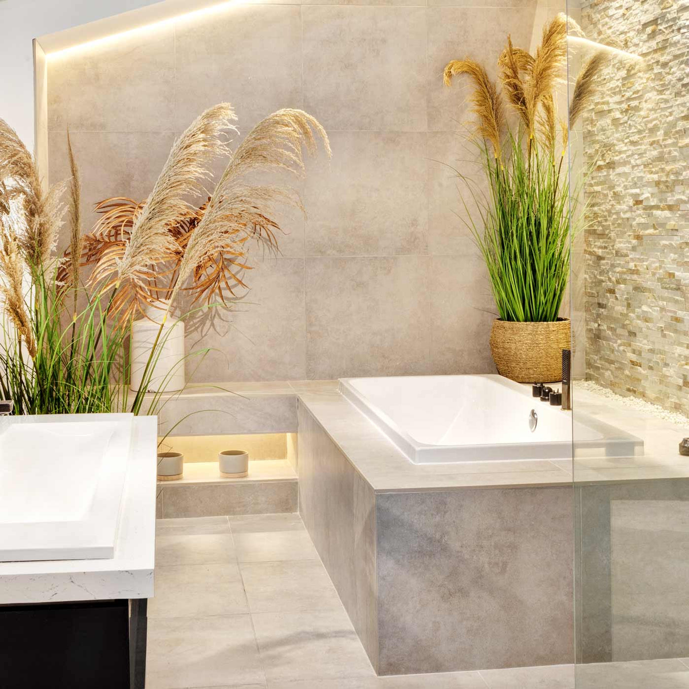 Large Bathroom Tiles | Tile.co.uk